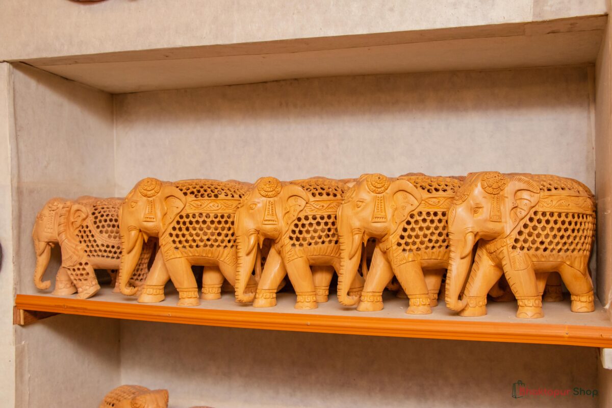 Tiny wooden elephants for decorations
